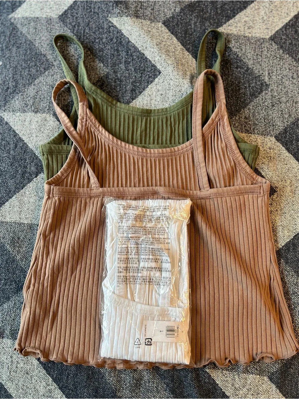 Old Navy Ribbed Tank Camisole Set of 3 Tanks • Large - Picture 3 of 5